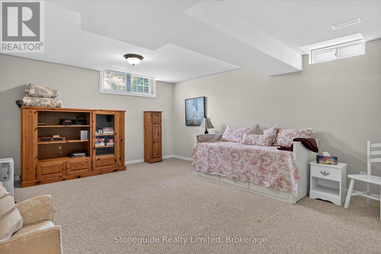 2 - 909 Wentworth Street, Peterborough (Otonabee Ward 1), Ontario  K9J 8R7 - Photo 44 - X13709196