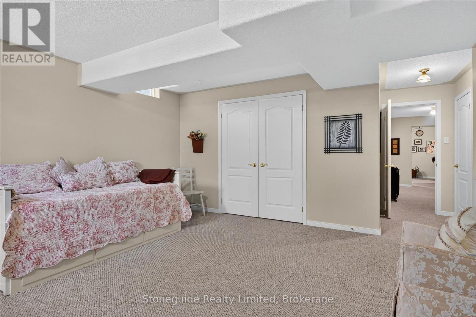 2 - 909 Wentworth Street, Peterborough (Otonabee Ward 1), Ontario  K9J 8R7 - Photo 47 - X13709196