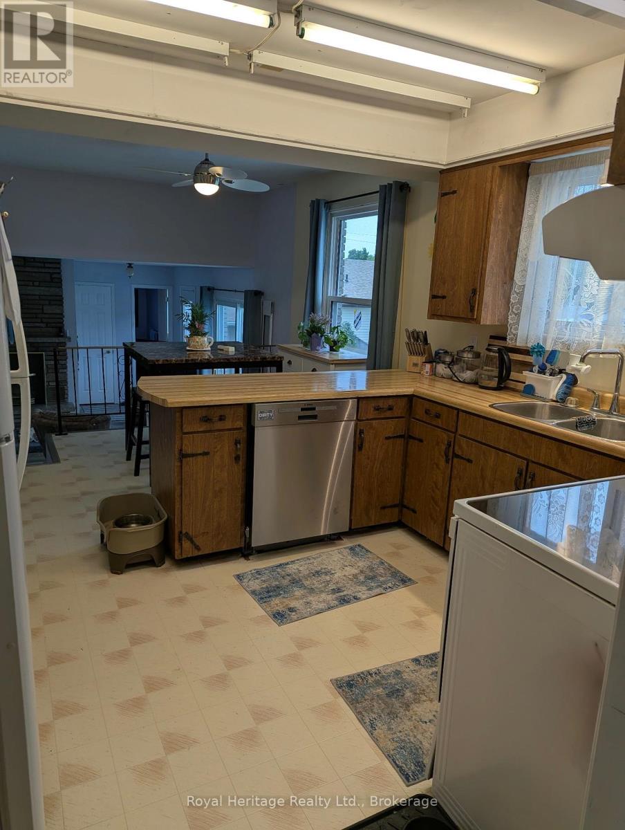 36 Riverview Road, Kawartha Lakes (Lindsay), Ontario  K9V 1B3 - Photo 5 - X13709288