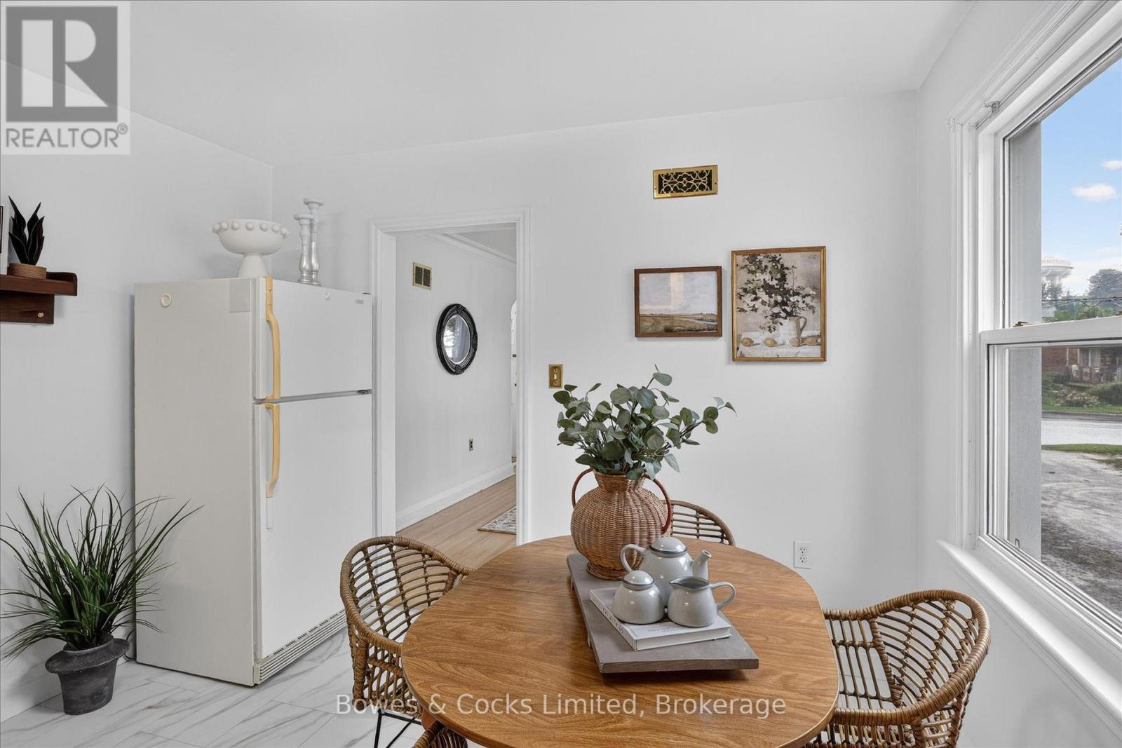 1193 Clonsilla Avenue, Peterborough (Town Ward 3), Ontario  K9J 5Y6 - Photo 18 - X13709460