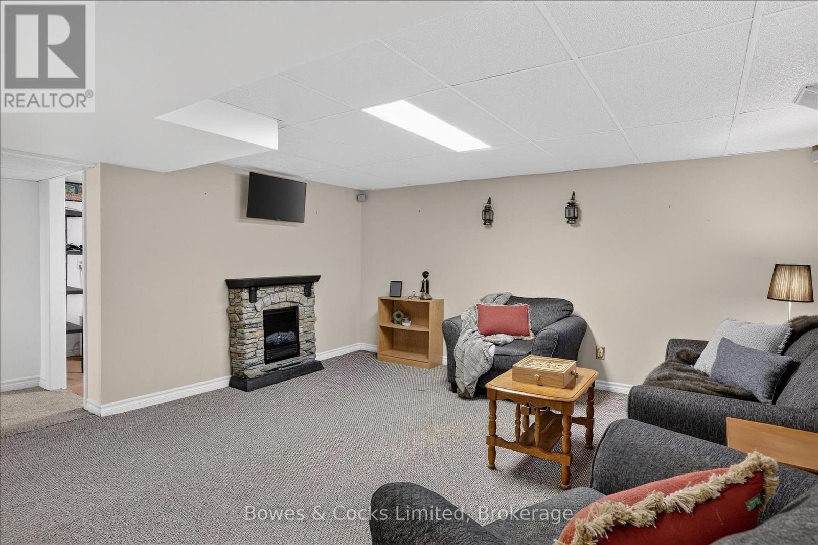 1193 Clonsilla Avenue, Peterborough (Town Ward 3), Ontario  K9J 5Y6 - Photo 34 - X13709460