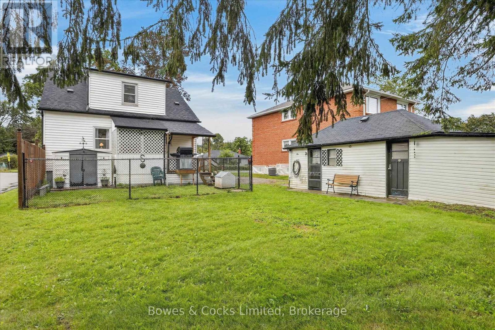 1193 Clonsilla Avenue, Peterborough (Town Ward 3), Ontario  K9J 5Y6 - Photo 48 - X13709460