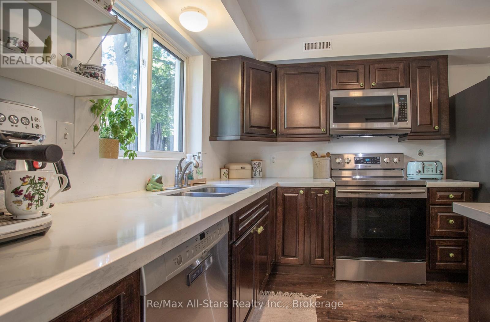 36 Emily Street E, Clarington (Newcastle), Ontario  L1B 1H3 - Photo 24 - E13709800
