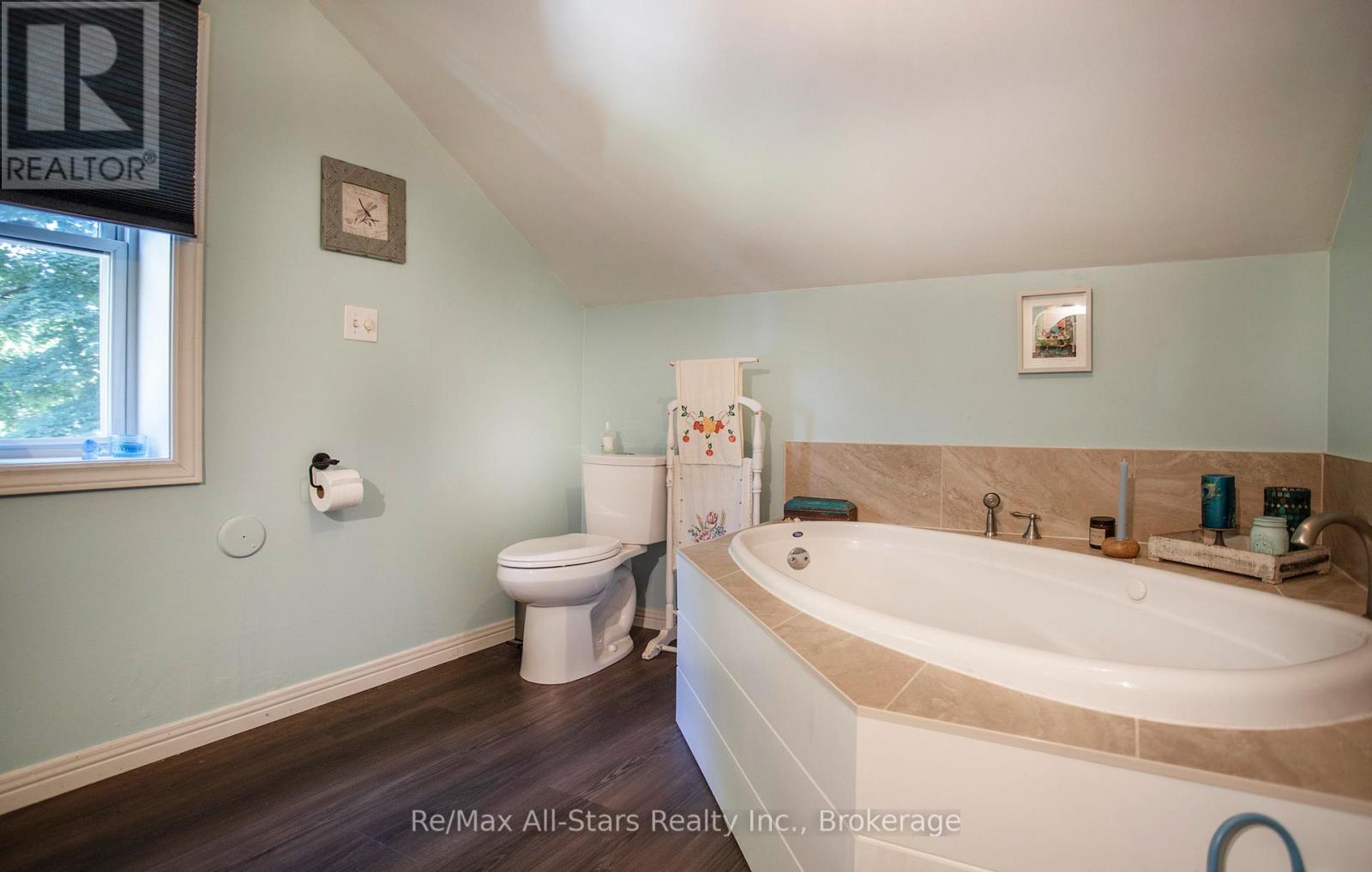 36 Emily Street E, Clarington (Newcastle), Ontario  L1B 1H3 - Photo 32 - E13709800