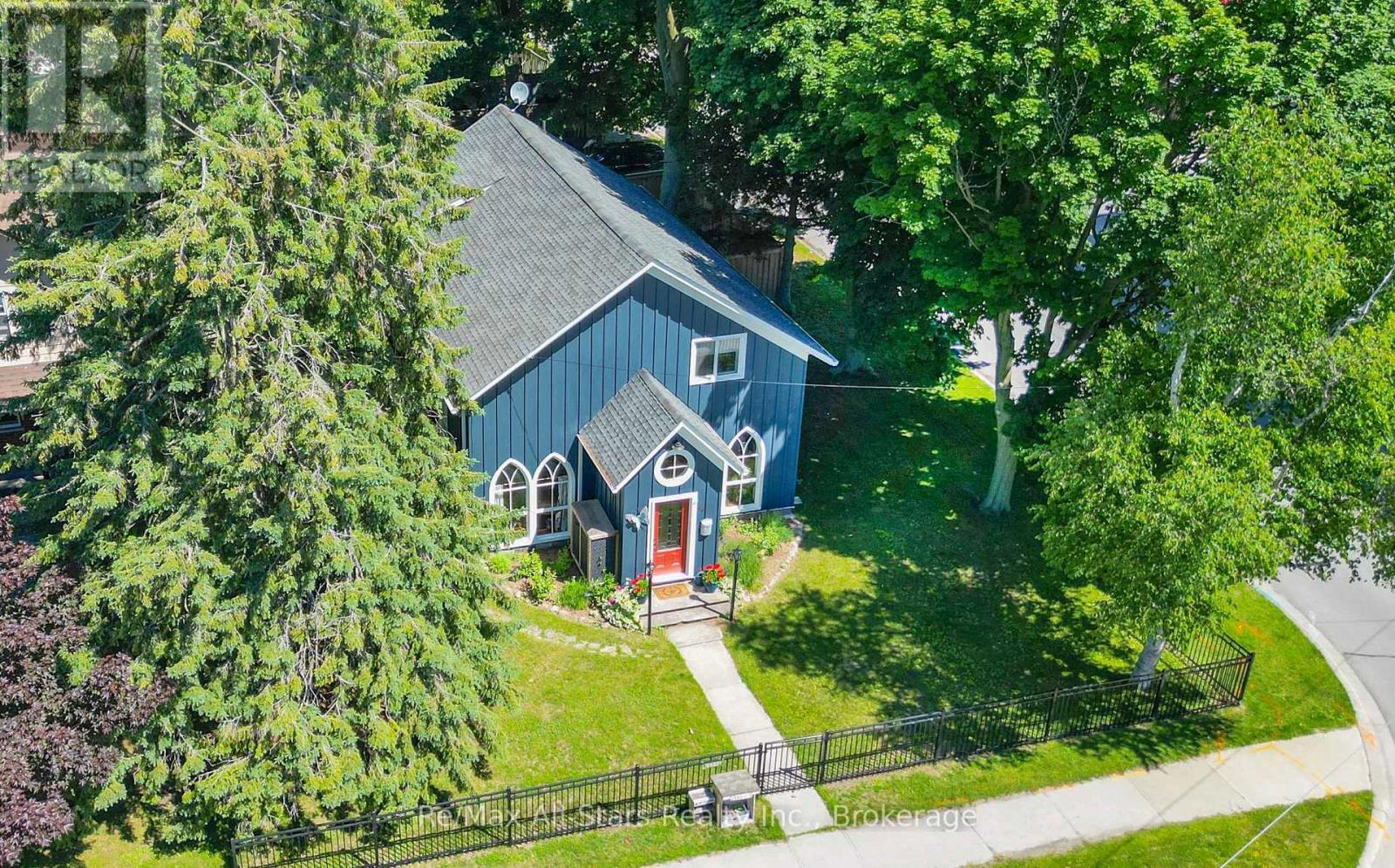 36 Emily Street E, Clarington (Newcastle), Ontario  L1B 1H3 - Photo 4 - E13709800