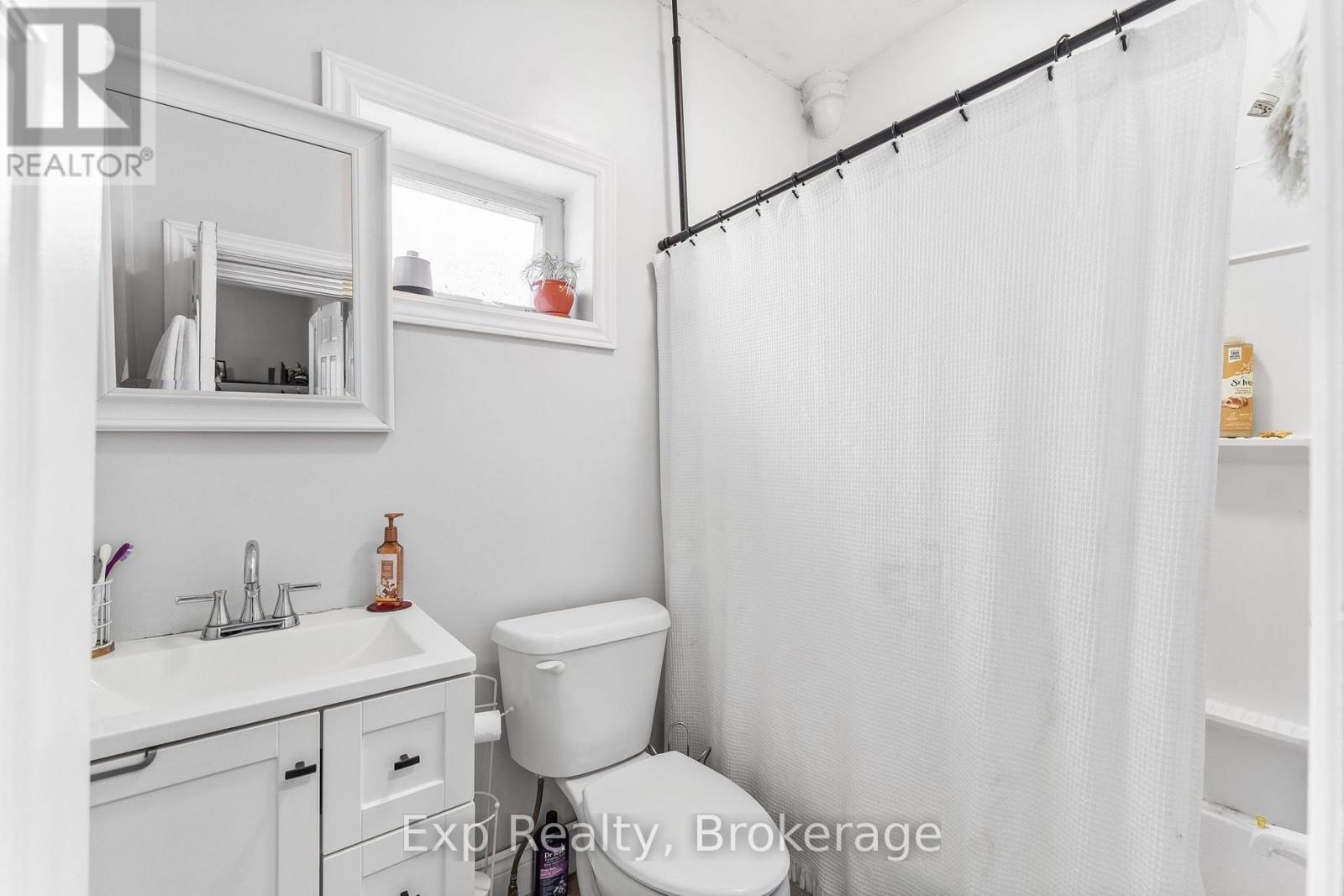 497 Donegal Street, Peterborough (Town Ward 3), Ontario  K9H 4L9 - Photo 15 - X13710058