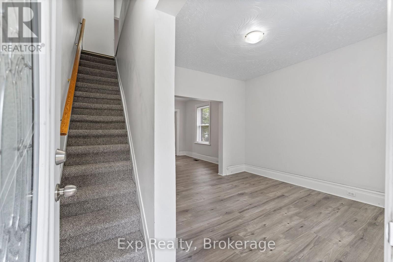 497 Donegal Street, Peterborough (Town Ward 3), Ontario  K9H 4L9 - Photo 17 - X13710058