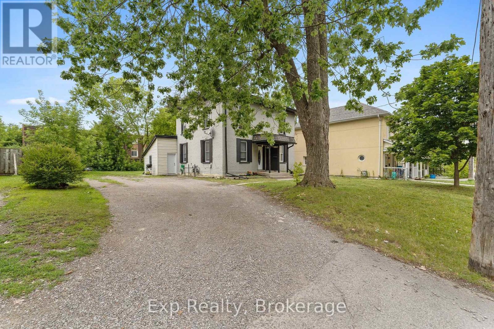 497 Donegal Street, Peterborough (Town Ward 3), Ontario  K9H 4L9 - Photo 4 - X13710058