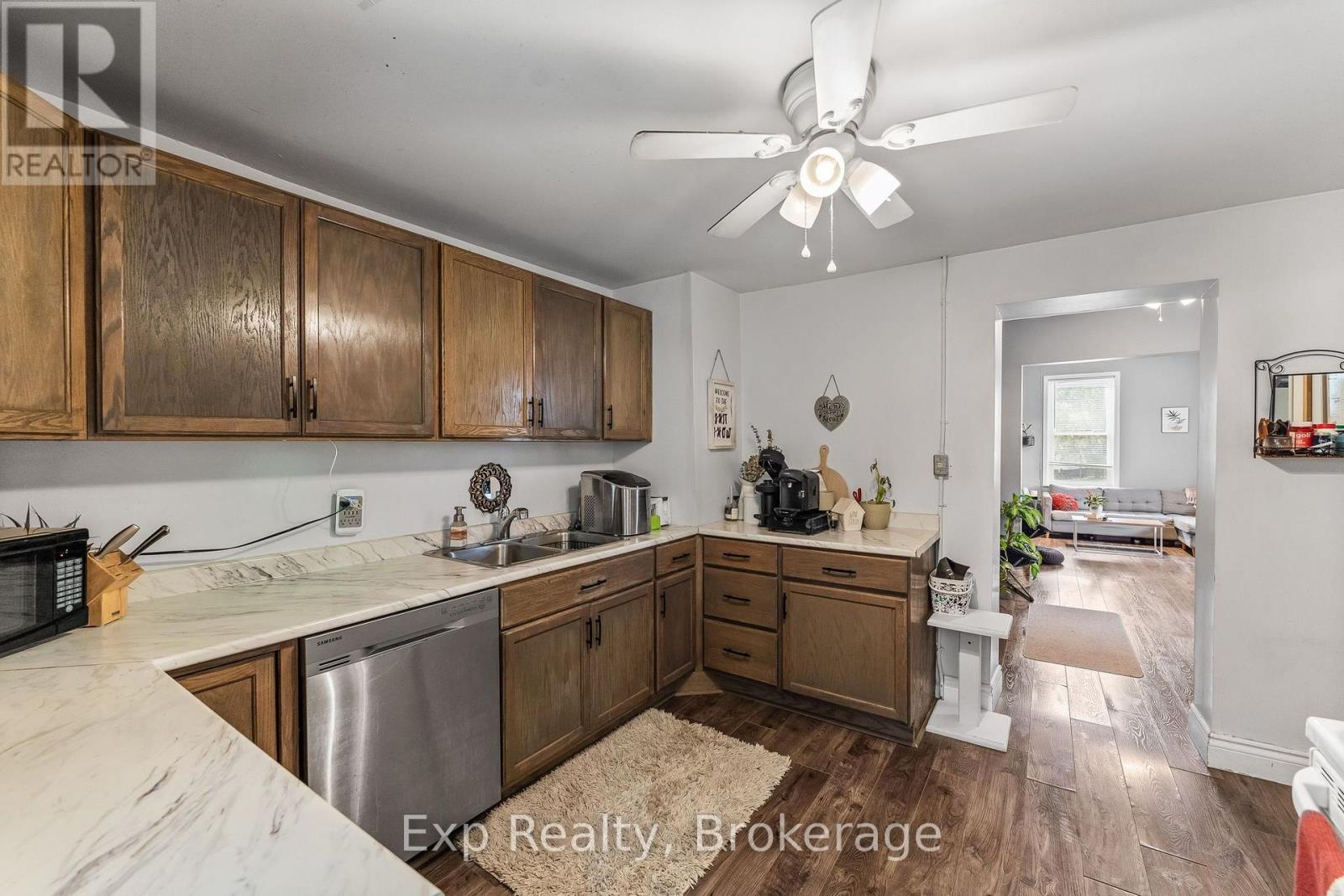 497 Donegal Street, Peterborough (Town Ward 3), Ontario  K9H 4L9 - Photo 9 - X13710058