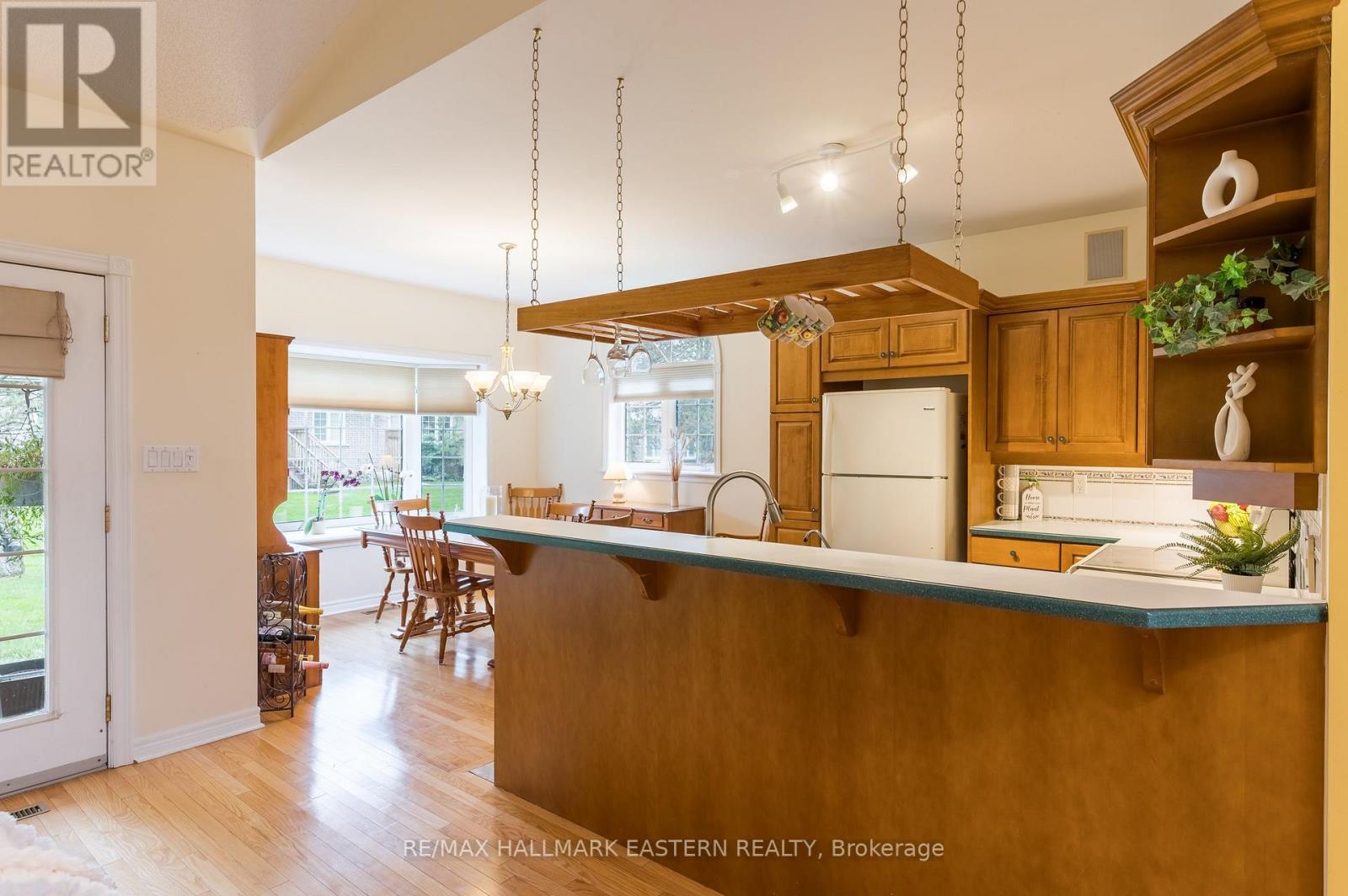 2 - 300 Franmor Drive, Peterborough (Ashburnham Ward 4), Ontario  K9H 7R1 - Photo 11 - X13710066