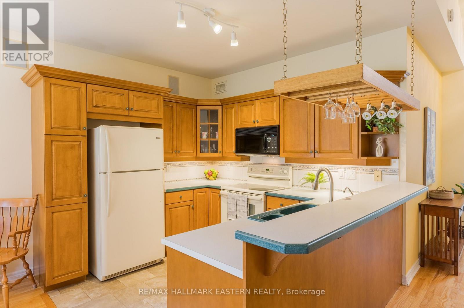 2 - 300 Franmor Drive, Peterborough (Ashburnham Ward 4), Ontario  K9H 7R1 - Photo 12 - X13710066