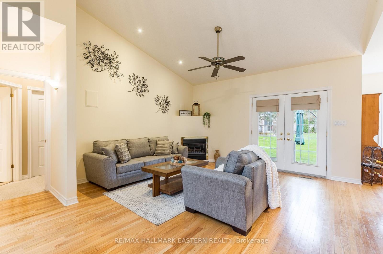 2 - 300 Franmor Drive, Peterborough (Ashburnham Ward 4), Ontario  K9H 7R1 - Photo 7 - X13710066