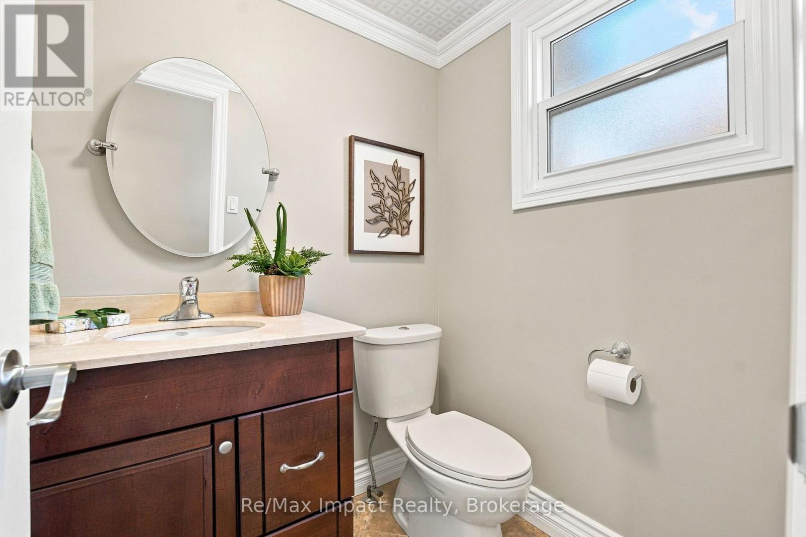 76 Foster Creek Drive, Clarington (Newcastle), Ontario  L1B 1G5 - Photo 21 - E13710256