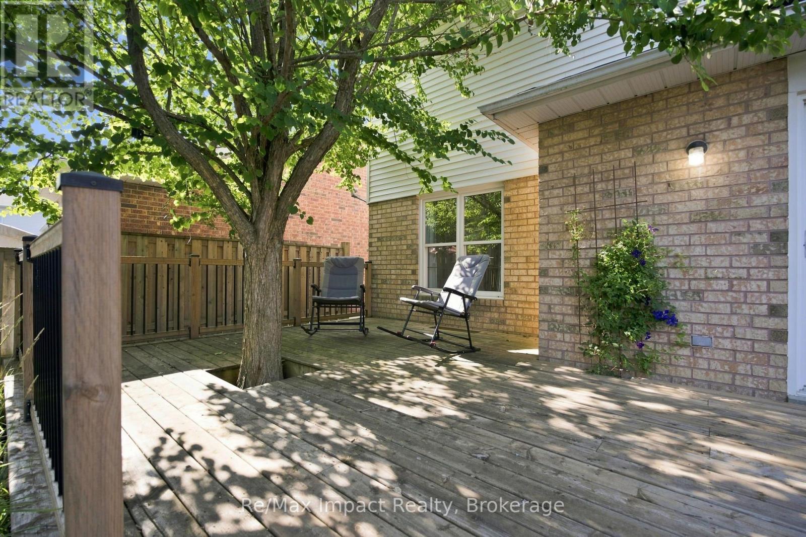 76 Foster Creek Drive, Clarington (Newcastle), Ontario  L1B 1G5 - Photo 41 - E13710256