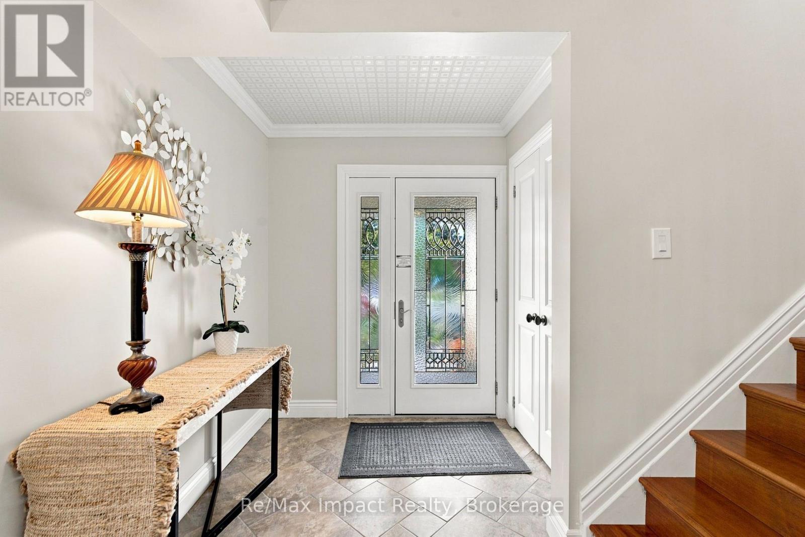 76 Foster Creek Drive, Clarington (Newcastle), Ontario  L1B 1G5 - Photo 6 - E13710256