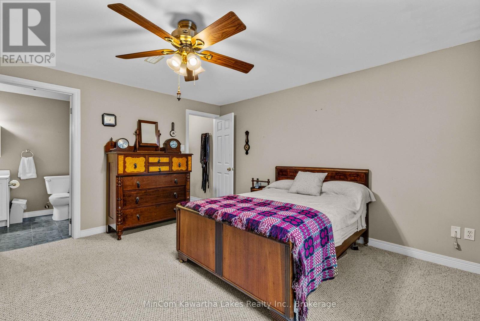 1069 Silverdale Road, Peterborough (Otonabee Ward 1), Ontario  K9J 7W5 - Photo 36 - X13710886