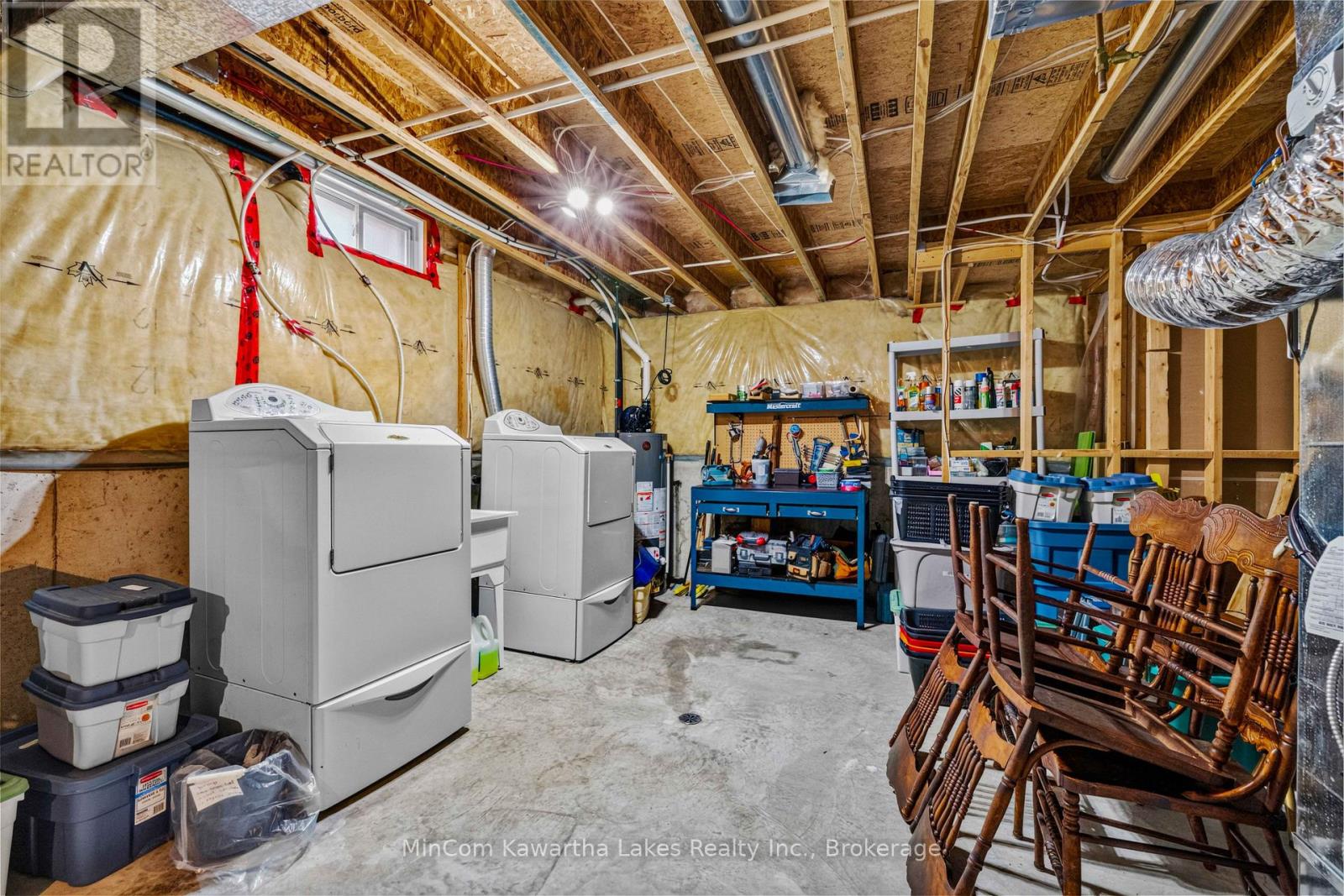 1069 Silverdale Road, Peterborough (Otonabee Ward 1), Ontario  K9J 7W5 - Photo 40 - X13710886