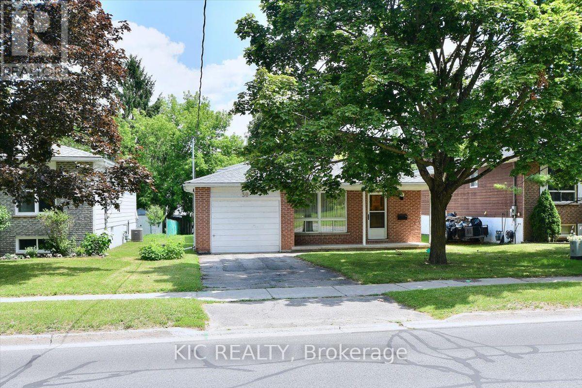 30 KAWARTHA HEIGHTS BOULEVARD, peterborough (monaghan ward 2), Ontario
