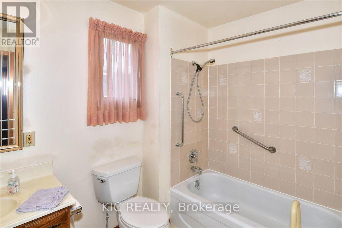 30 Kawartha Heights Boulevard, Peterborough (Monaghan Ward 2), Ontario  K9J 8B3 - Photo 22 - X13712342