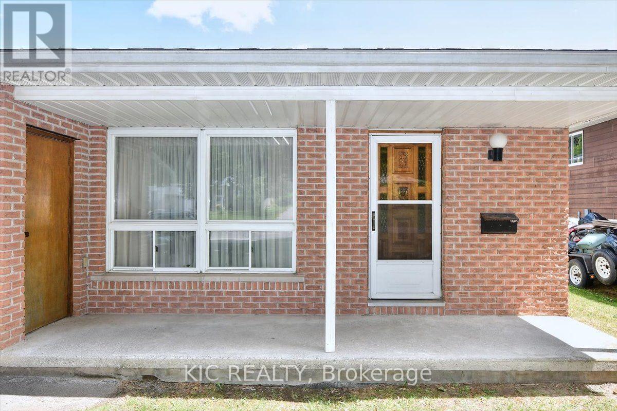 30 Kawartha Heights Boulevard, Peterborough (Monaghan Ward 2), Ontario  K9J 8B3 - Photo 5 - X13712342