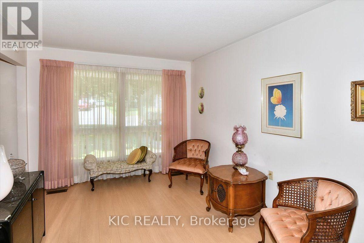 30 Kawartha Heights Boulevard, Peterborough (Monaghan Ward 2), Ontario  K9J 8B3 - Photo 9 - X13712342