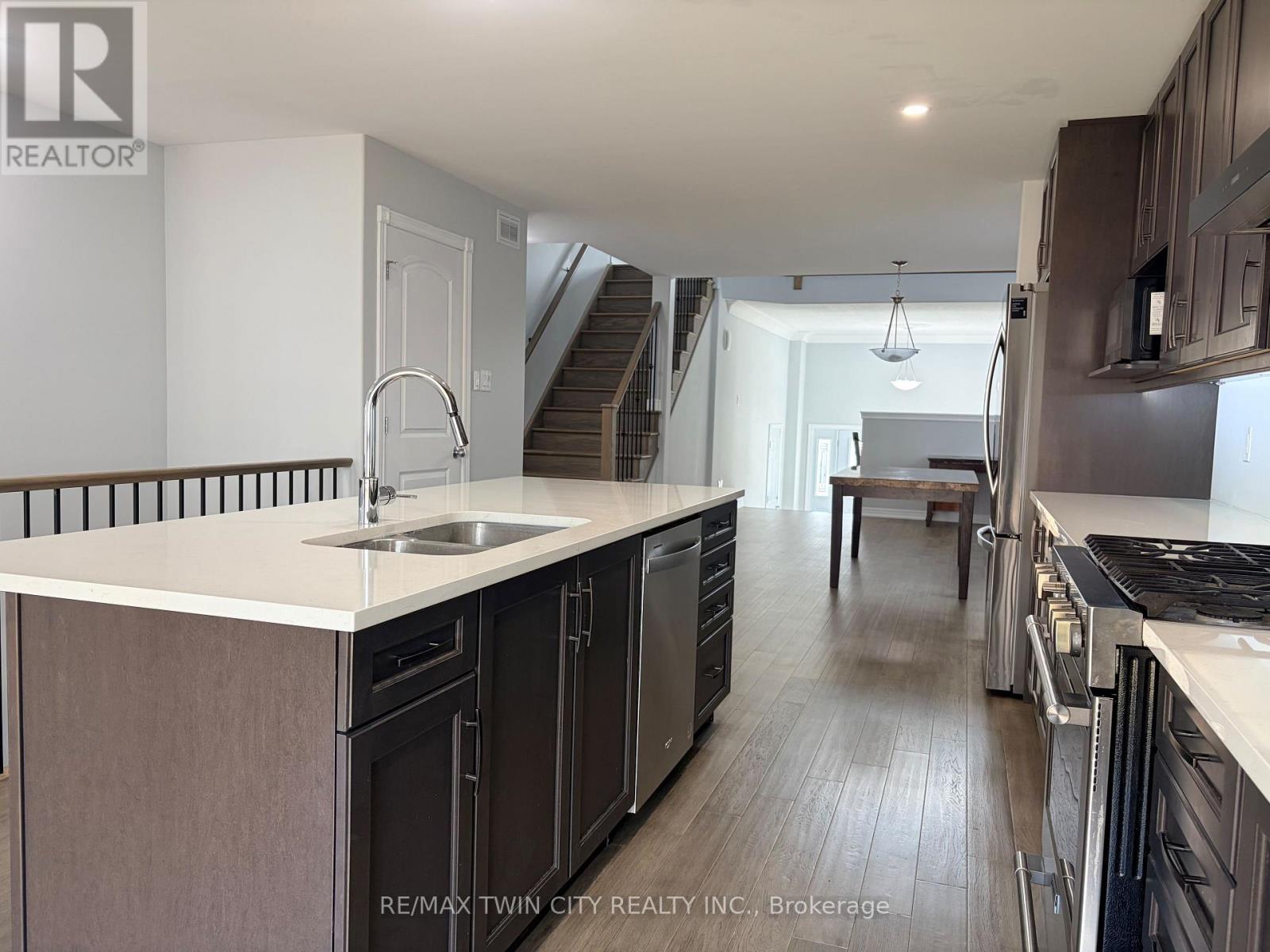613 Lemay Grove, Peterborough (Monaghan Ward 2), Ontario  K9K 0G9 - Photo 16 - X13712886