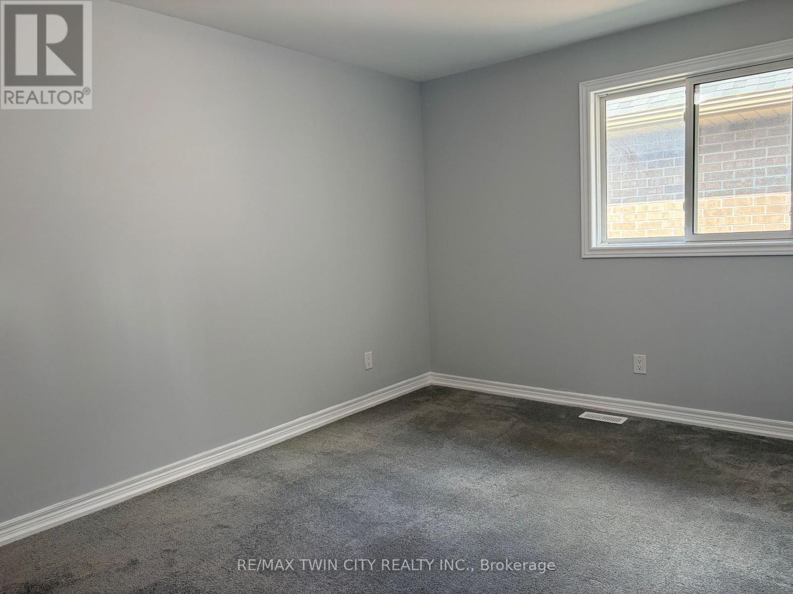 613 Lemay Grove, Peterborough (Monaghan Ward 2), Ontario  K9K 0G9 - Photo 8 - X13712886