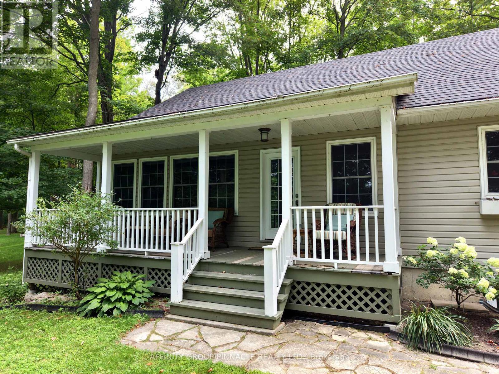 38 Westview Drive, Kawartha Lakes (Emily), Ontario  K0L 2W0 - Photo 2 - X13713040