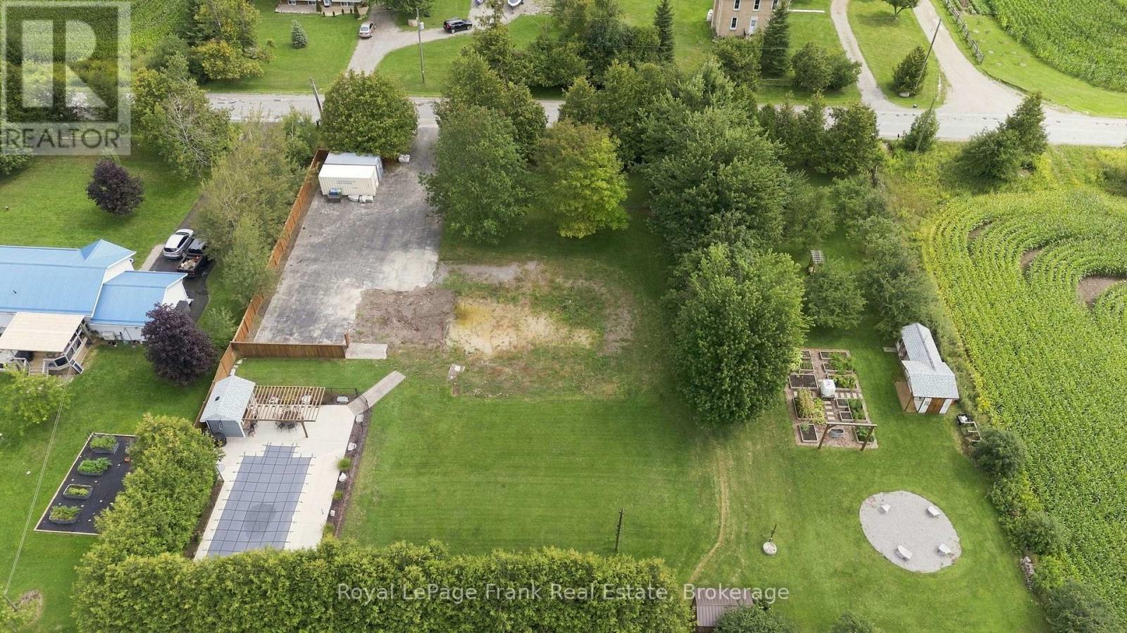 1235 Heights Road, Kawartha Lakes (Lindsay), Ontario  K9V 4R3 - Photo 2 - X13713568