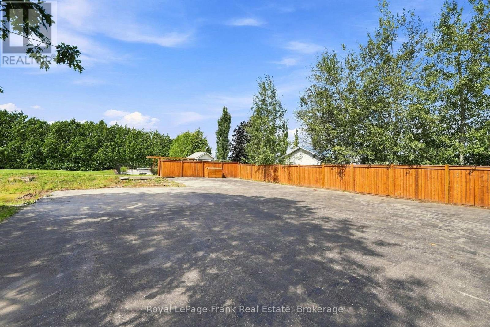 1235 Heights Road, Kawartha Lakes (Lindsay), Ontario  K9V 4R3 - Photo 24 - X13713568