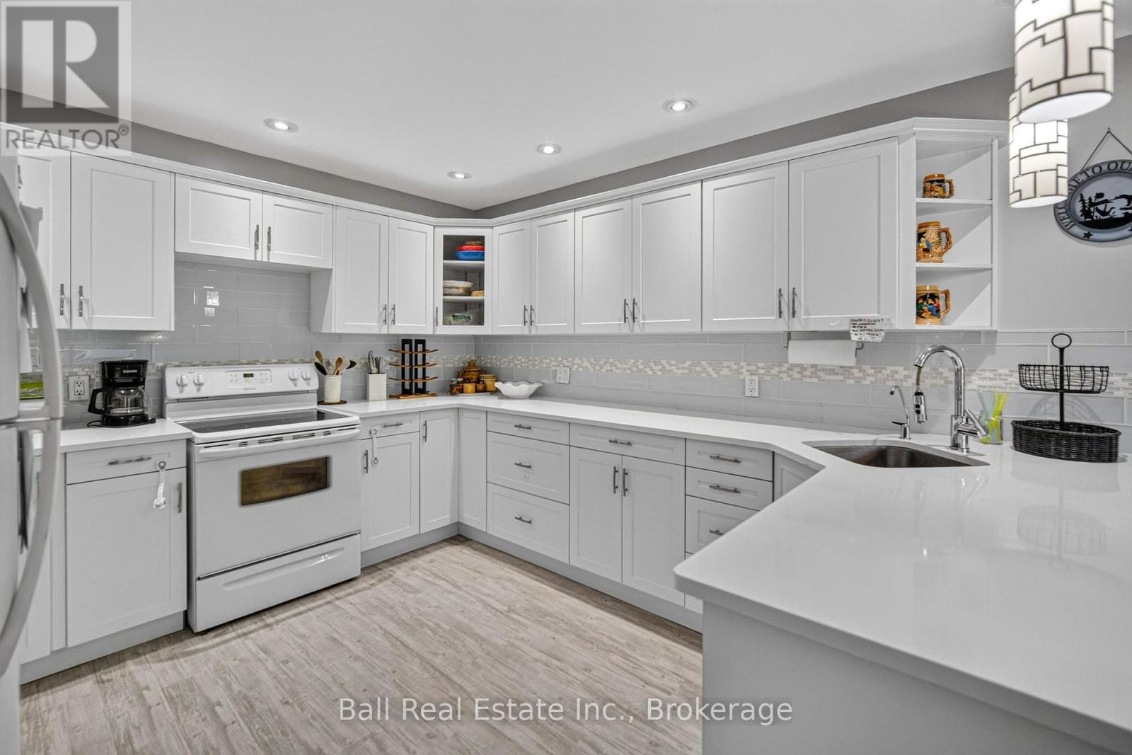 2331 Lakeside Drive, Douro-Dummer, Ontario  K0L 2H0 - Photo 11 - X13713628