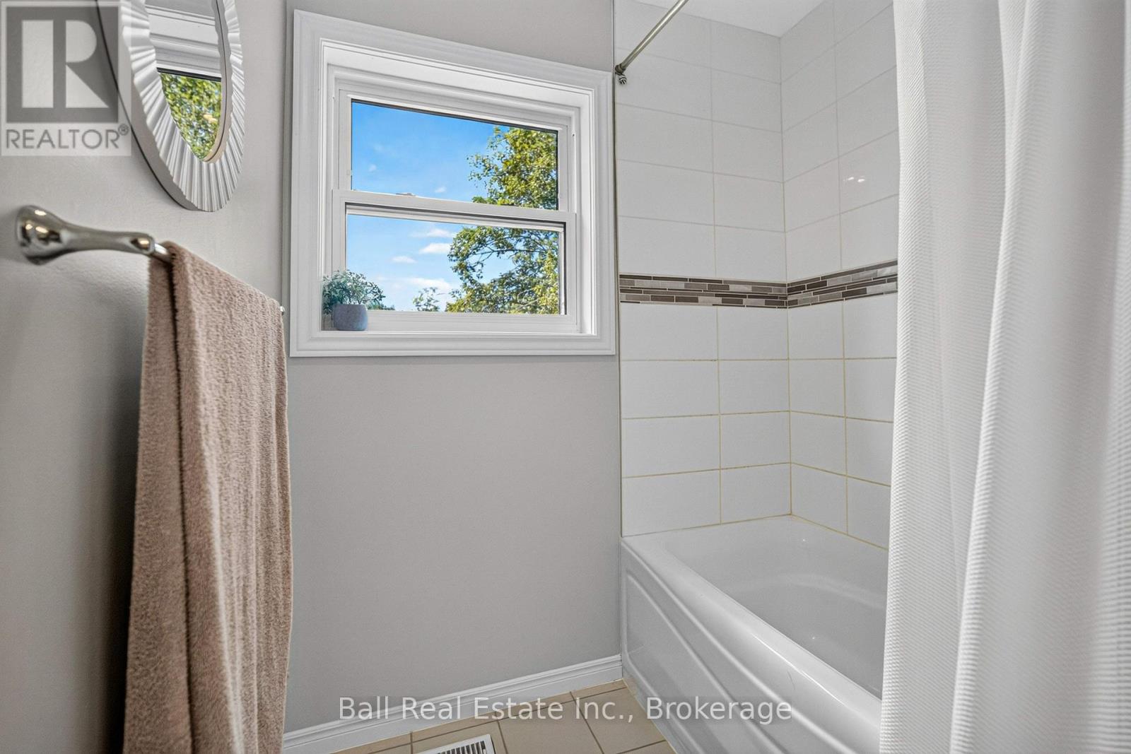 2331 Lakeside Drive, Douro-Dummer, Ontario  K0L 2H0 - Photo 17 - X13713628