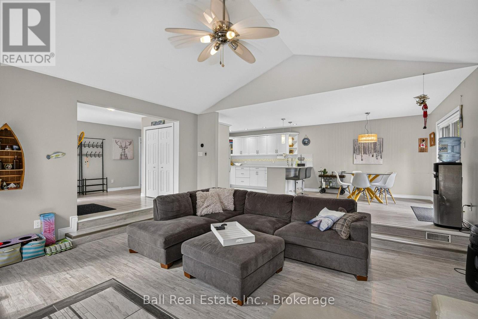 2331 Lakeside Drive, Douro-Dummer, Ontario  K0L 2H0 - Photo 8 - X13713628