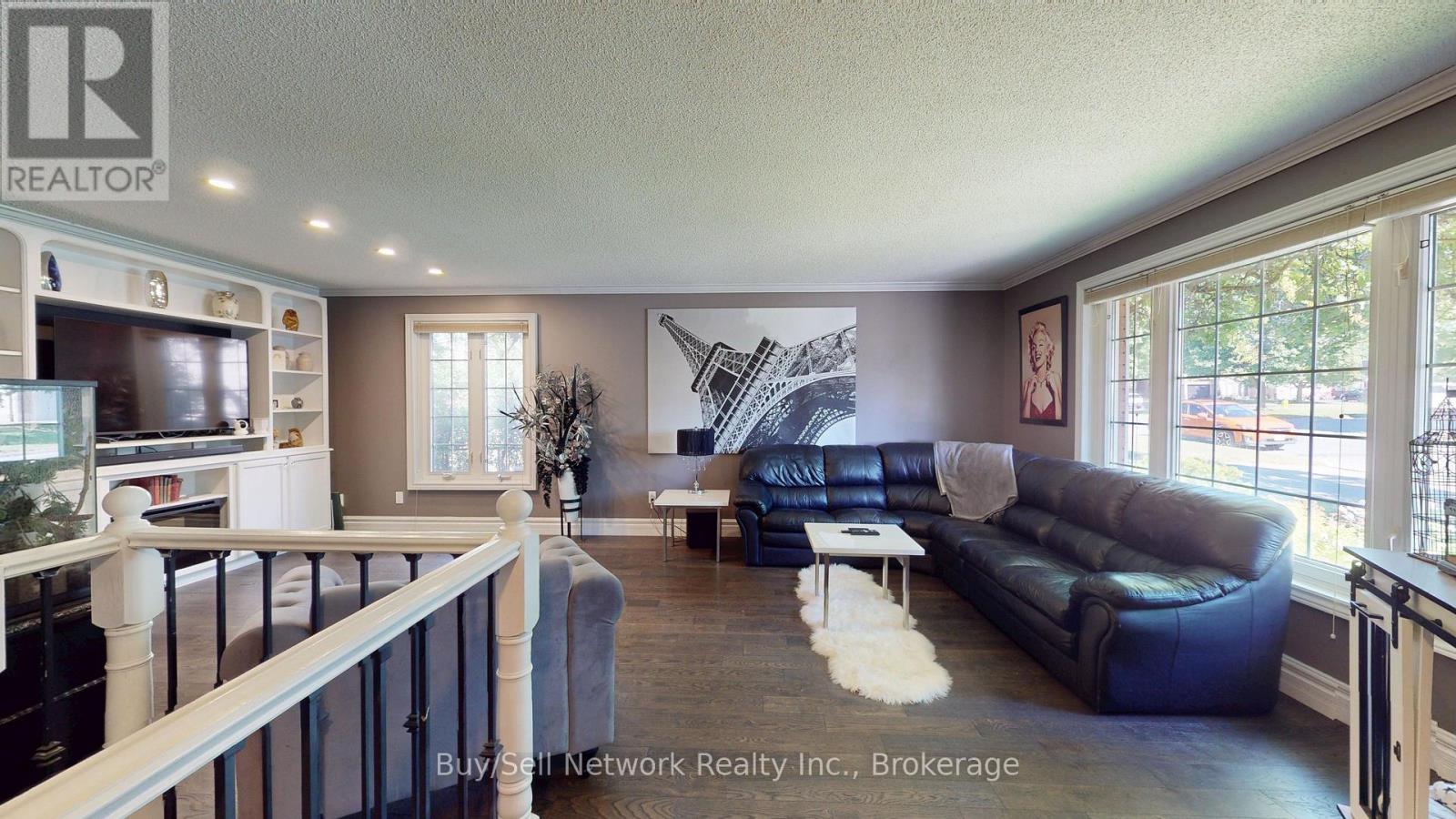 2504 Idyllwood Crescent, Peterborough (Ashburnham Ward 4), Ontario  K9L 1Y9 - Photo 4 - X13714342