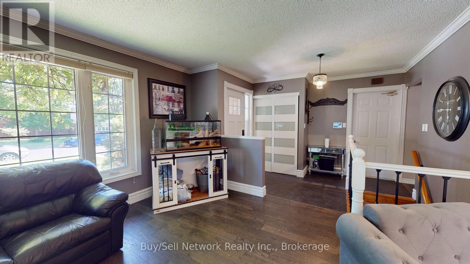 2504 Idyllwood Crescent, Peterborough (Ashburnham Ward 4), Ontario  K9L 1Y9 - Photo 5 - X13714342