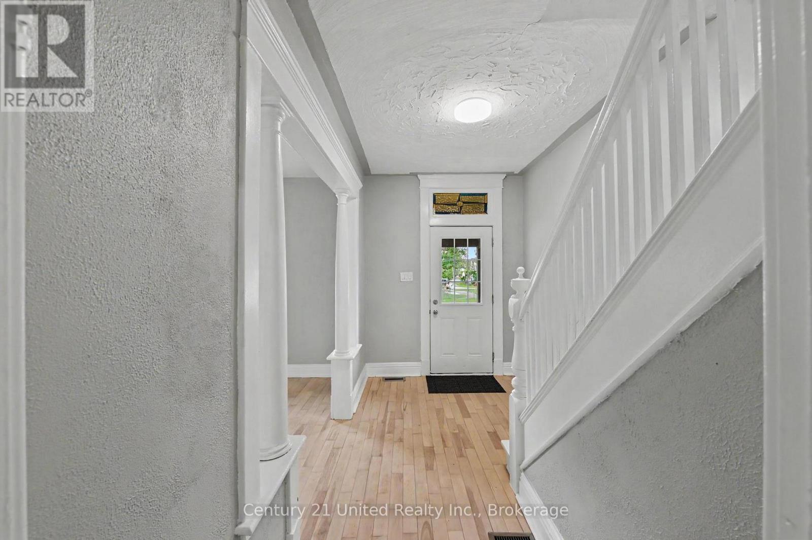 554 Sherbrooke Street, Peterborough (Town Ward 3), Ontario  K9J 2P5 - Photo 4 - X13714828