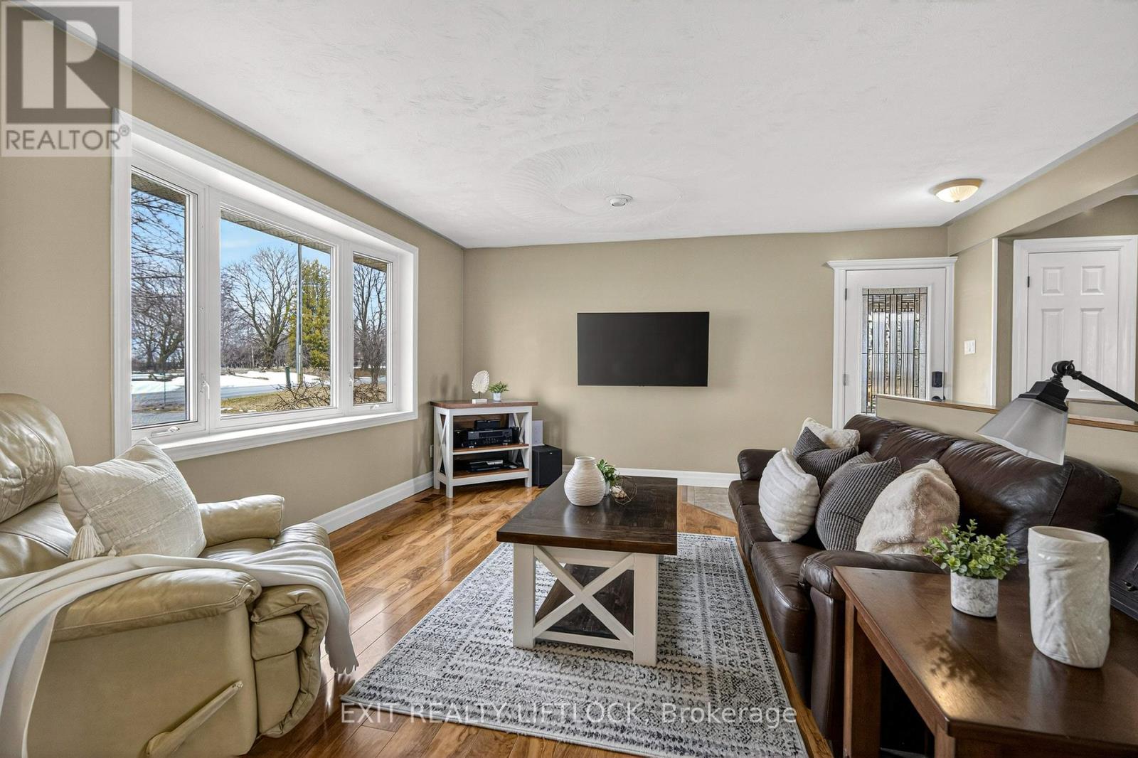 2289 Base Line Road, Otonabee-South Monaghan, Ontario  K9J 6X9 - Photo 9 - X13714942