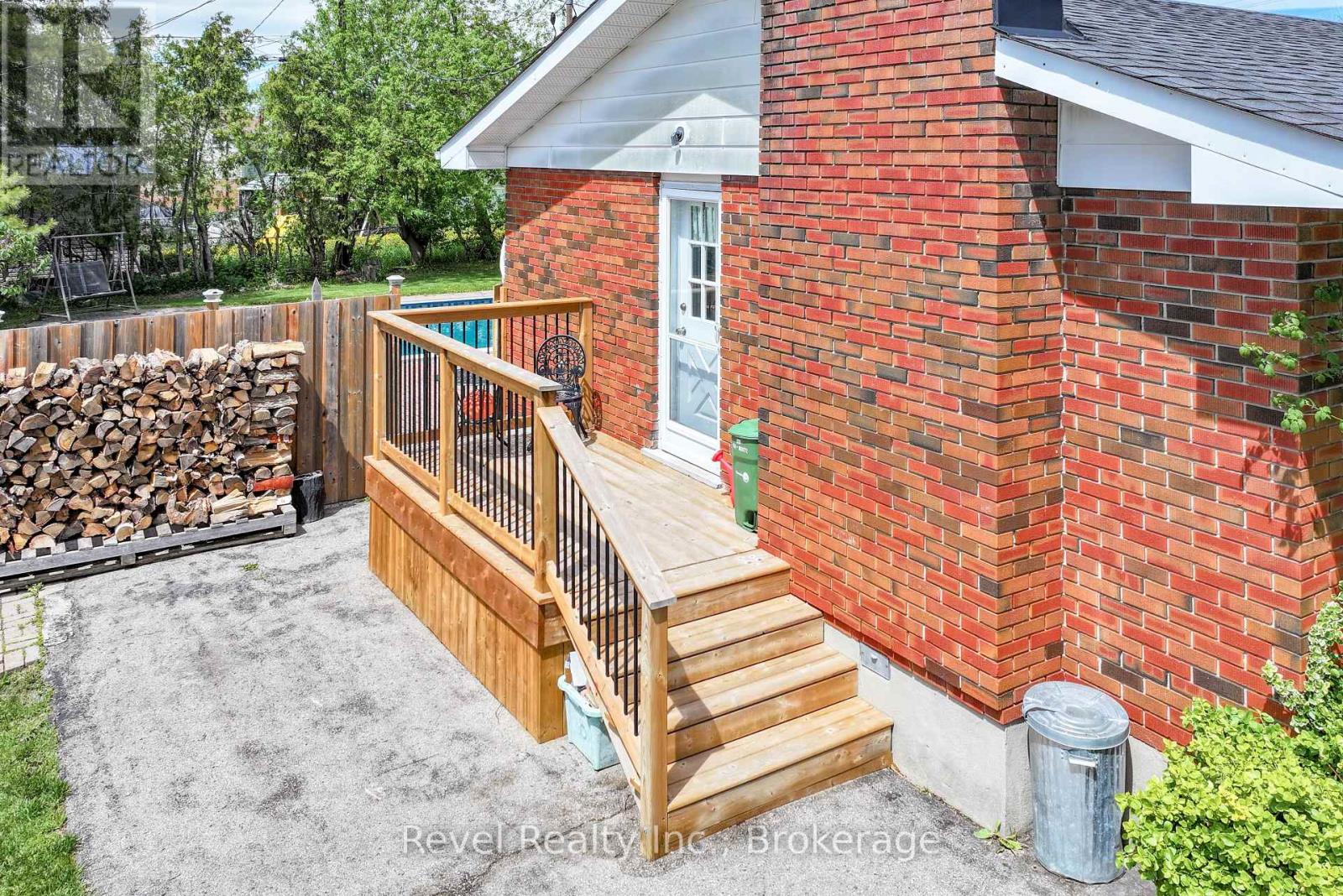 42 Kawartha Drive, Kawartha Lakes (Lindsay), Ontario  K9V 1A5 - Photo 42 - X13717254