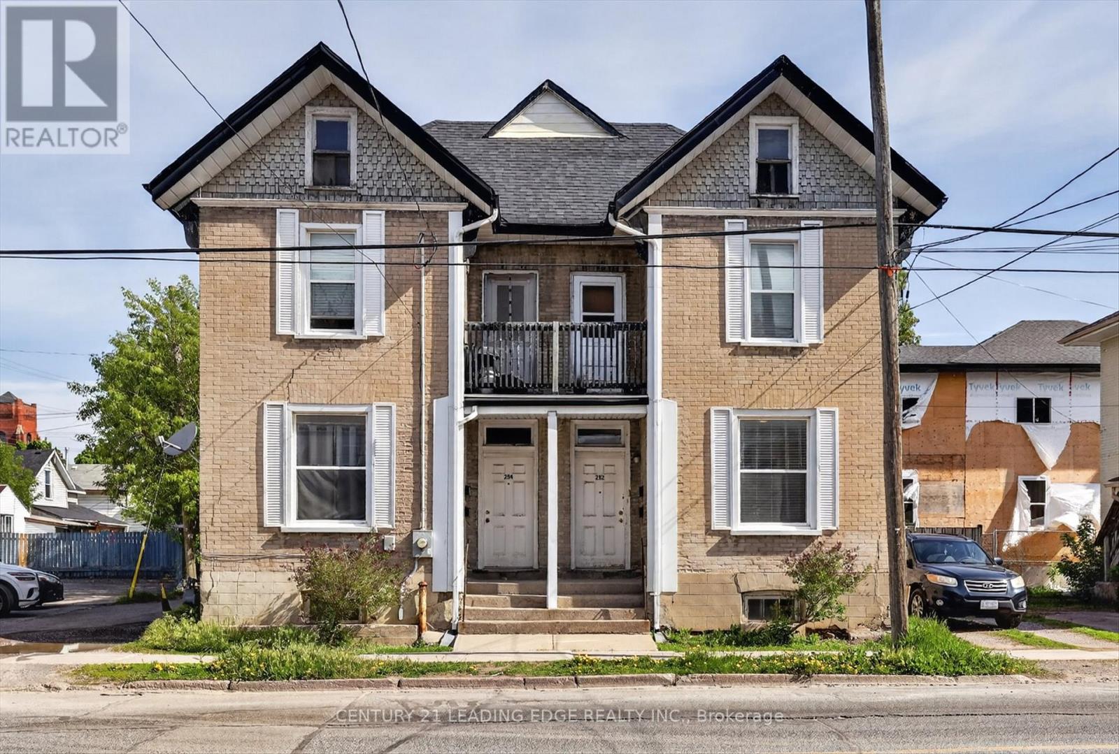 292-294 Townsend Street, Peterborough (Town Ward 3), Ontario  K9J 2K7 - Photo 2 - X13717138