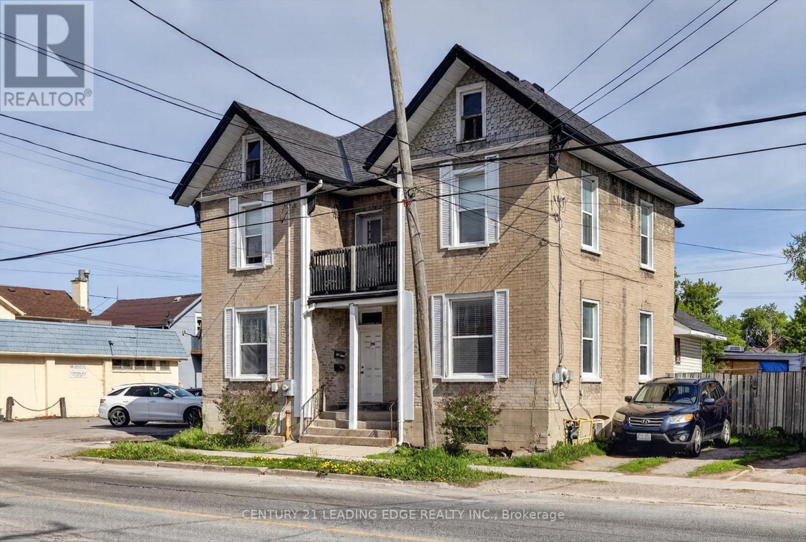 292-294 Townsend Street, Peterborough (Town Ward 3), Ontario  K9J 2K7 - Photo 4 - X13717138