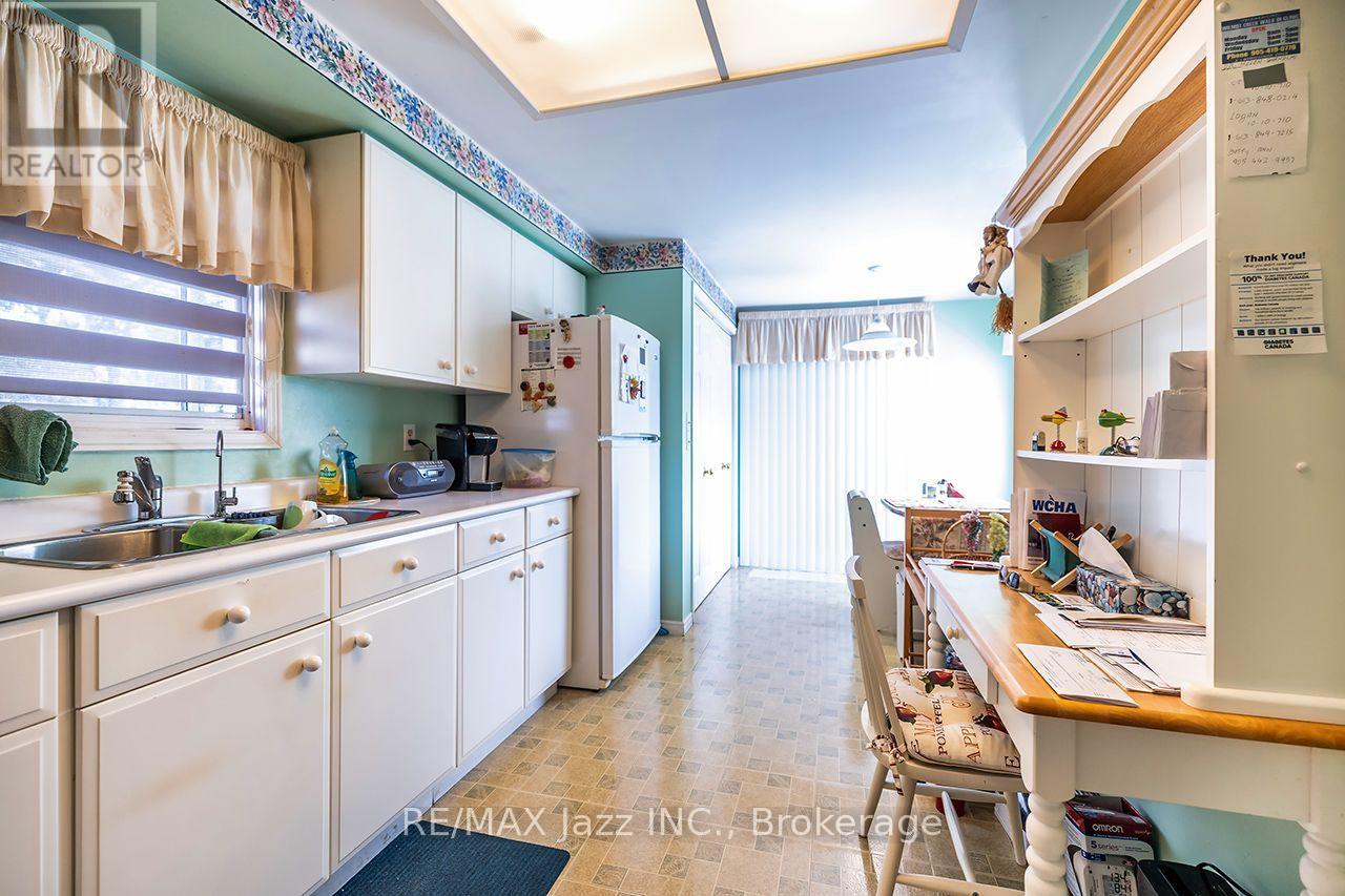 5 King Court, Clarington (Newcastle), Ontario  L1B 1L7 - Photo 12 - E13717976