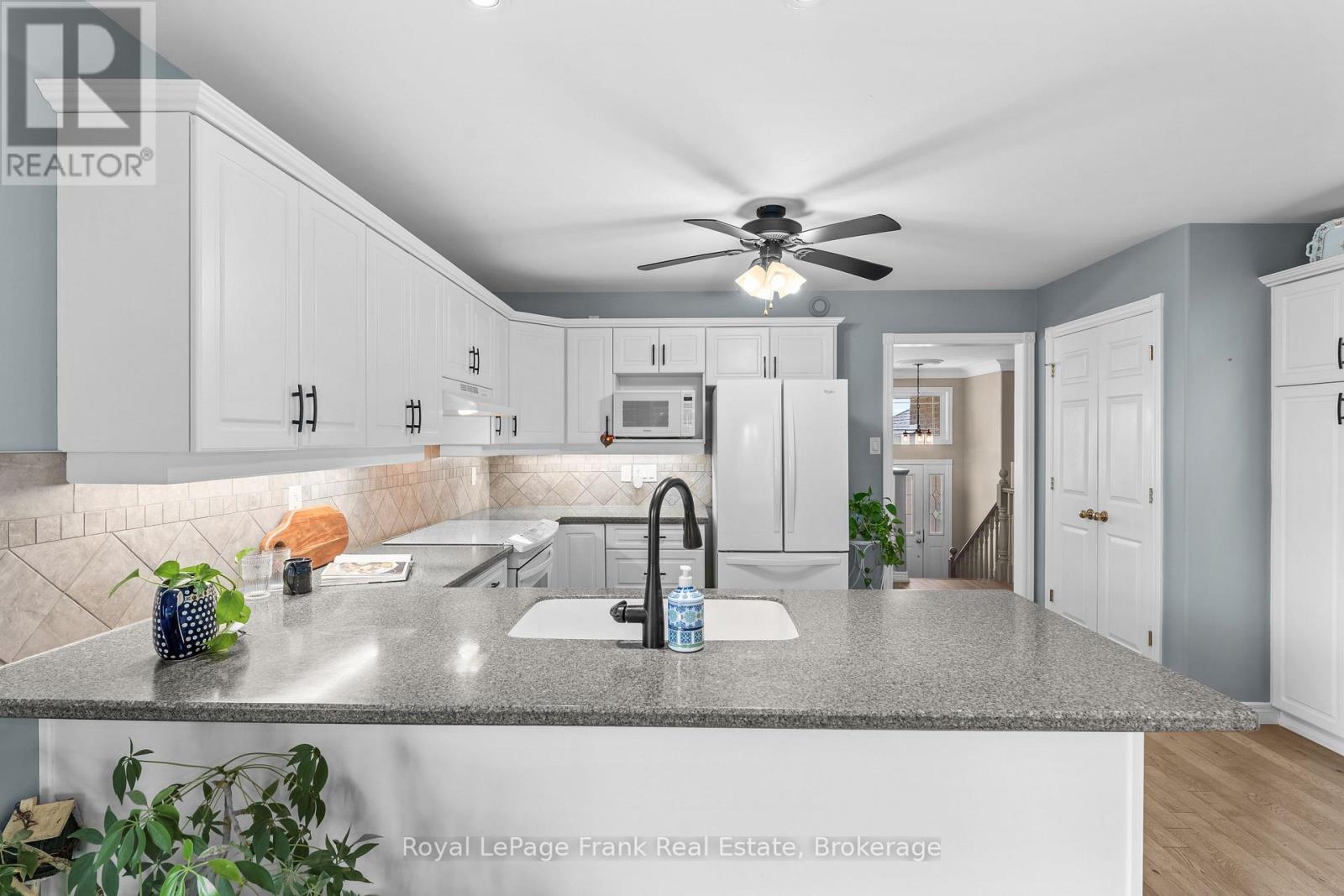 18 Matthews Court, Peterborough (Monaghan Ward 2), Ontario  K9K 2S8 - Photo 13 - X13717782