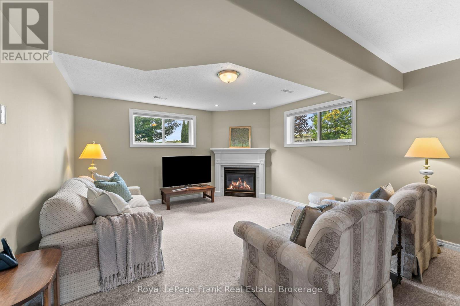 18 Matthews Court, Peterborough (Monaghan Ward 2), Ontario  K9K 2S8 - Photo 35 - X13717782