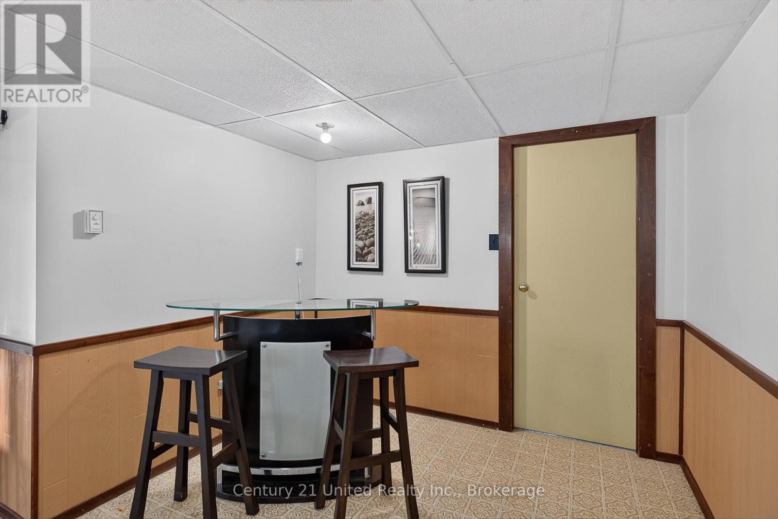 2121 Meadowview Road, Peterborough (Ashburnham Ward 4), Ontario  K9L 1S5 - Photo 34 - X13718204