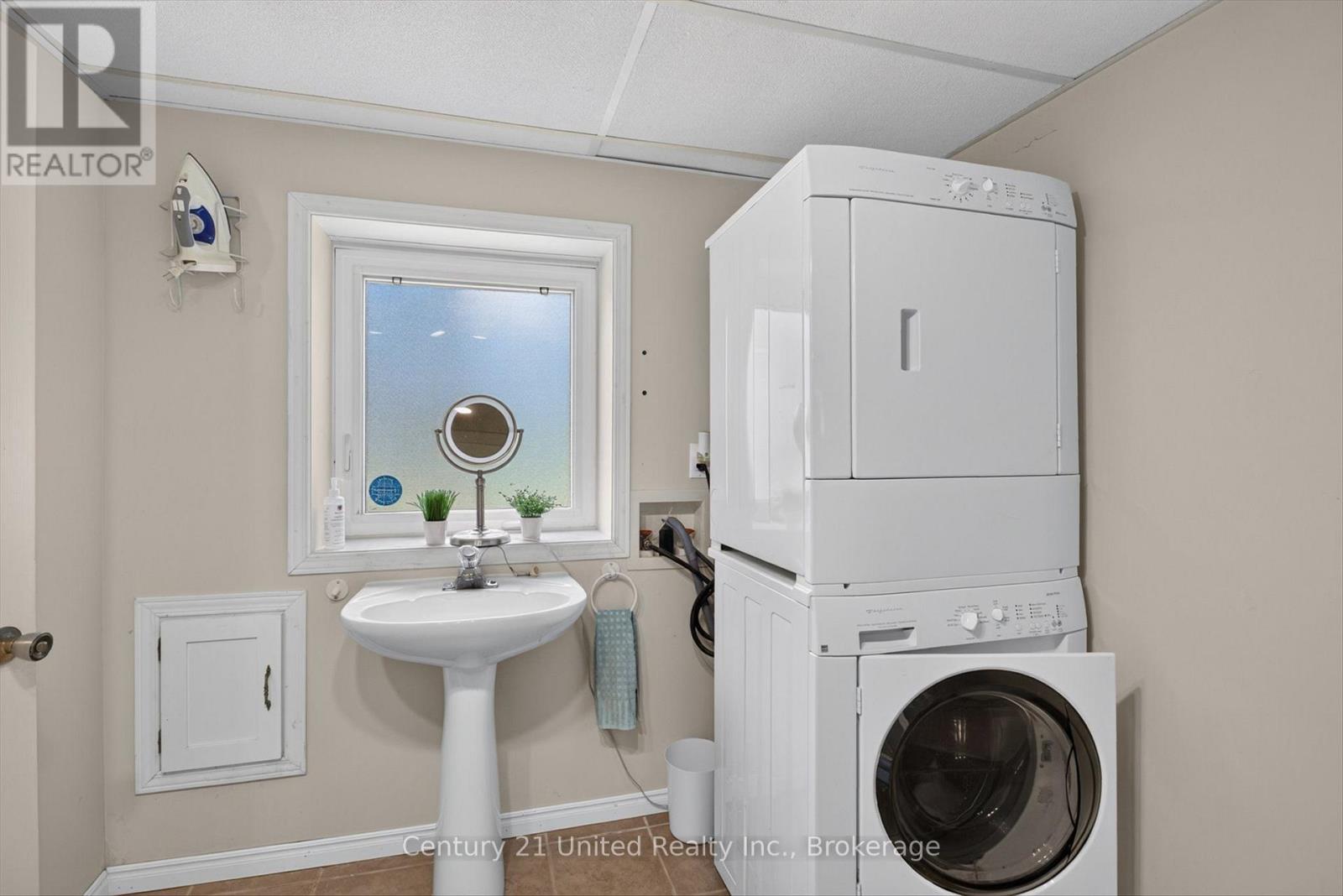 2121 Meadowview Road, Peterborough (Ashburnham Ward 4), Ontario  K9L 1S5 - Photo 41 - X13718204