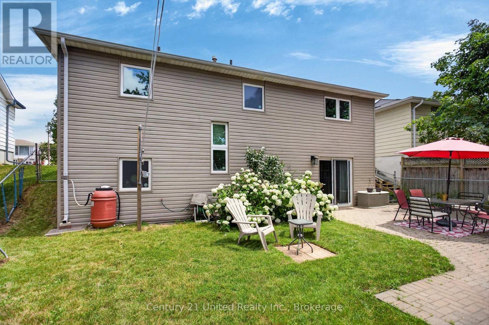 2121 Meadowview Road, Peterborough (Ashburnham Ward 4), Ontario  K9L 1S5 - Photo 46 - X13718204