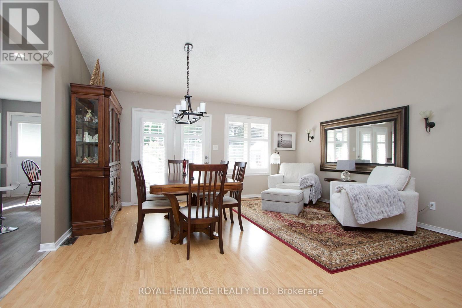 17 Littlebrook Road, Clarington (Newcastle), Ontario  L1B 1A4 - Photo 14 - E13718152