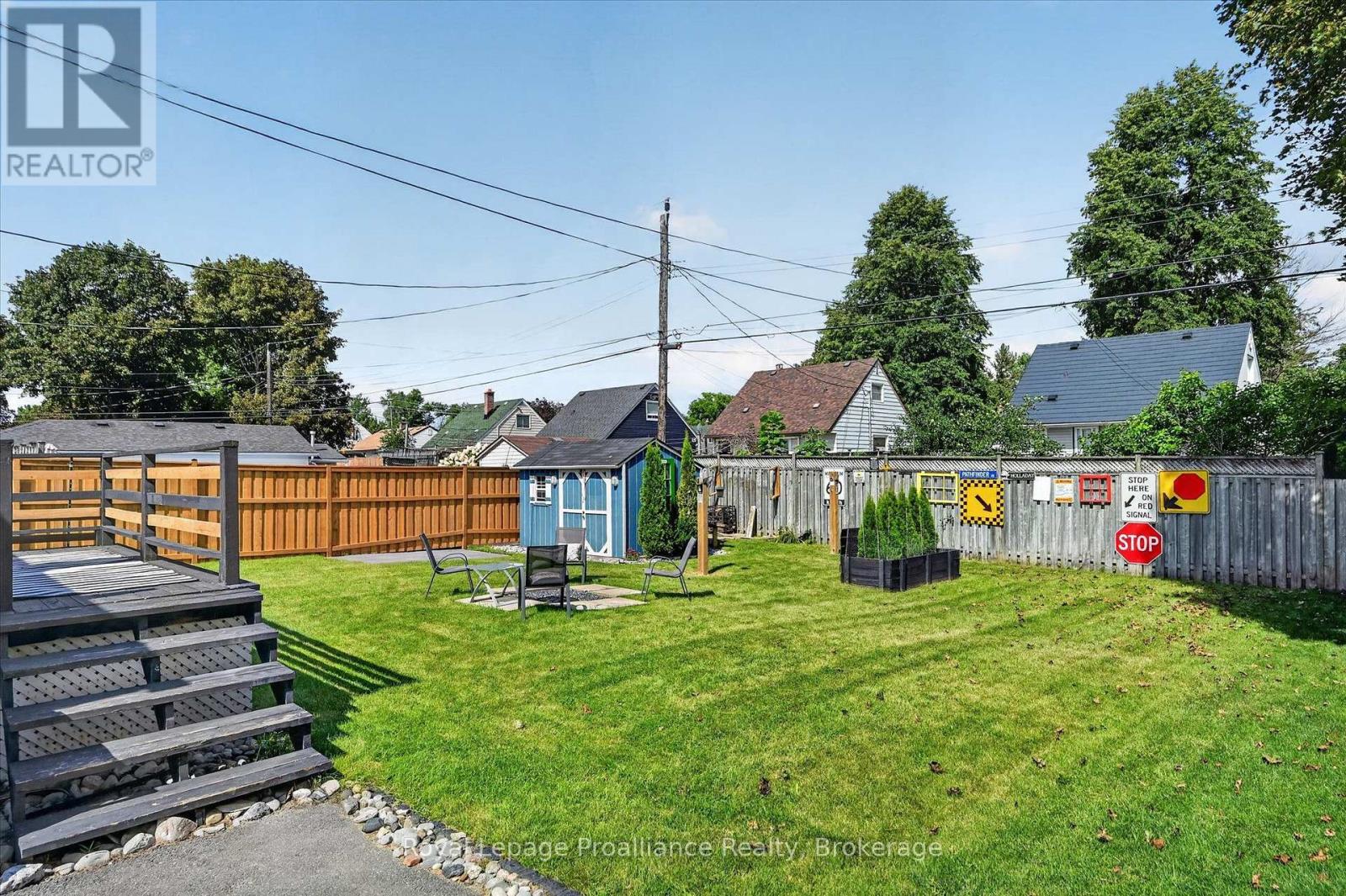 732 Gillespie Avenue, Peterborough (Otonabee Ward 1), Ontario  K9J 4B7 - Photo 35 - X13718608