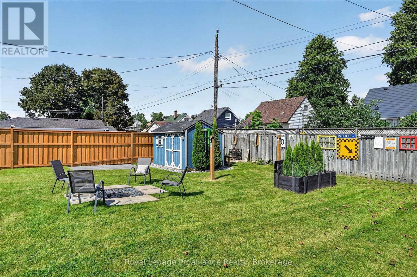 732 Gillespie Avenue, Peterborough (Otonabee Ward 1), Ontario  K9J 4B7 - Photo 36 - X13718608