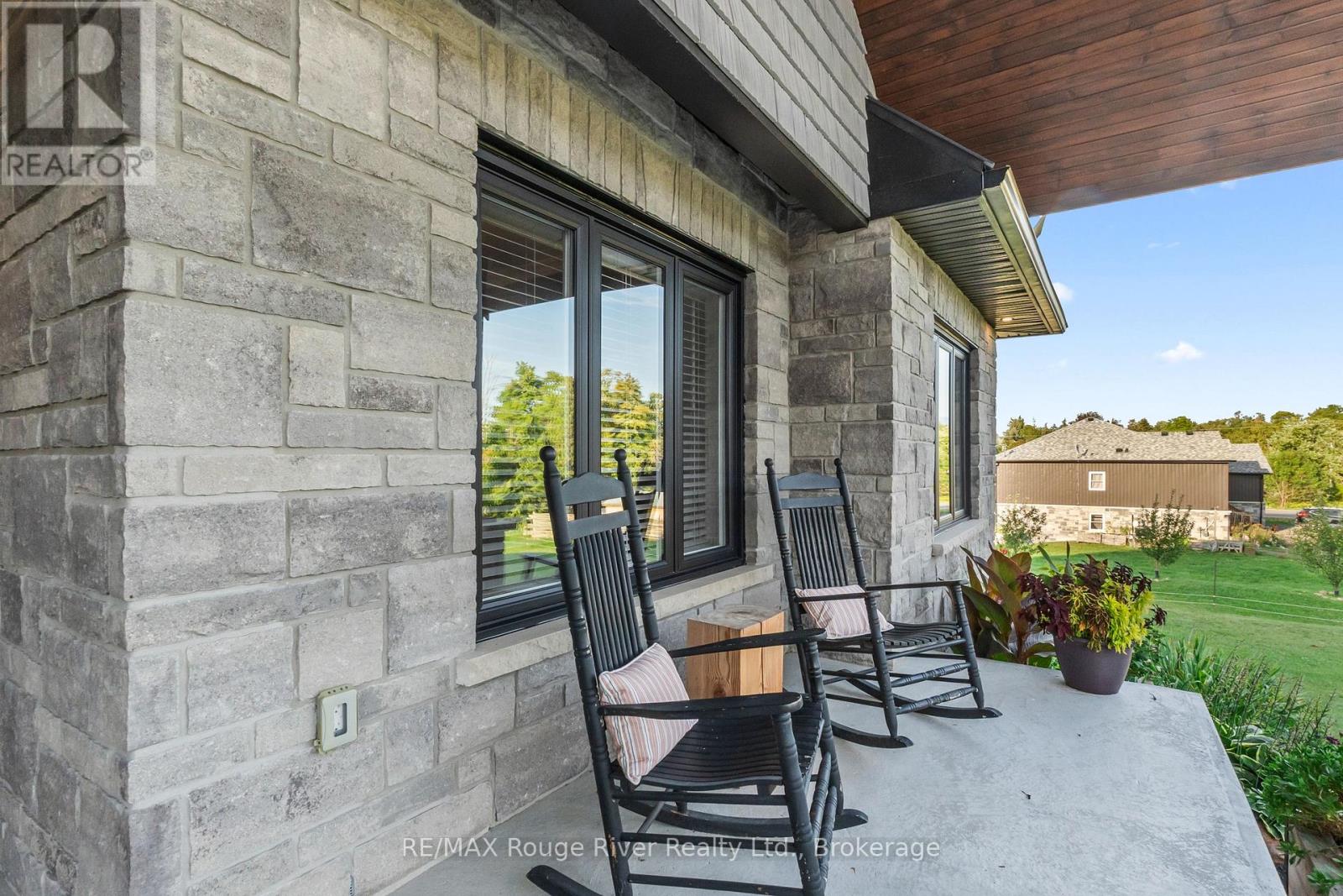 914 Sharpe Line, Cavan Monaghan (Cavan-Monaghan), Ontario  L0A 1C0 - Photo 10 - X13718802